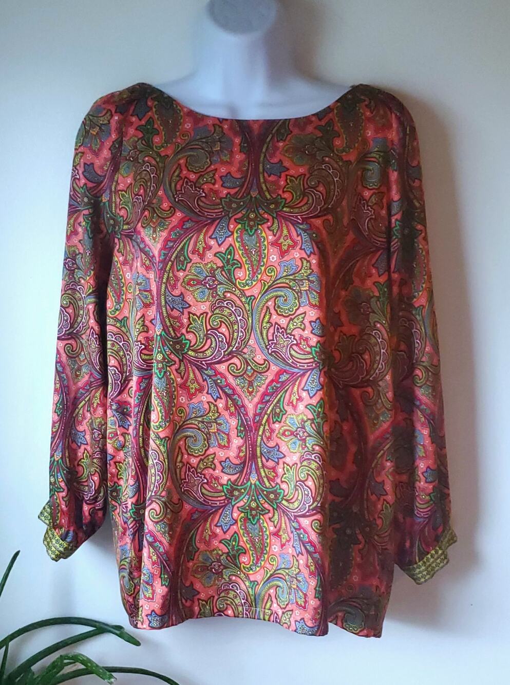 LOFT Multi Color Paisley Satin Blouse Womens Size XS Professional Classy Boho